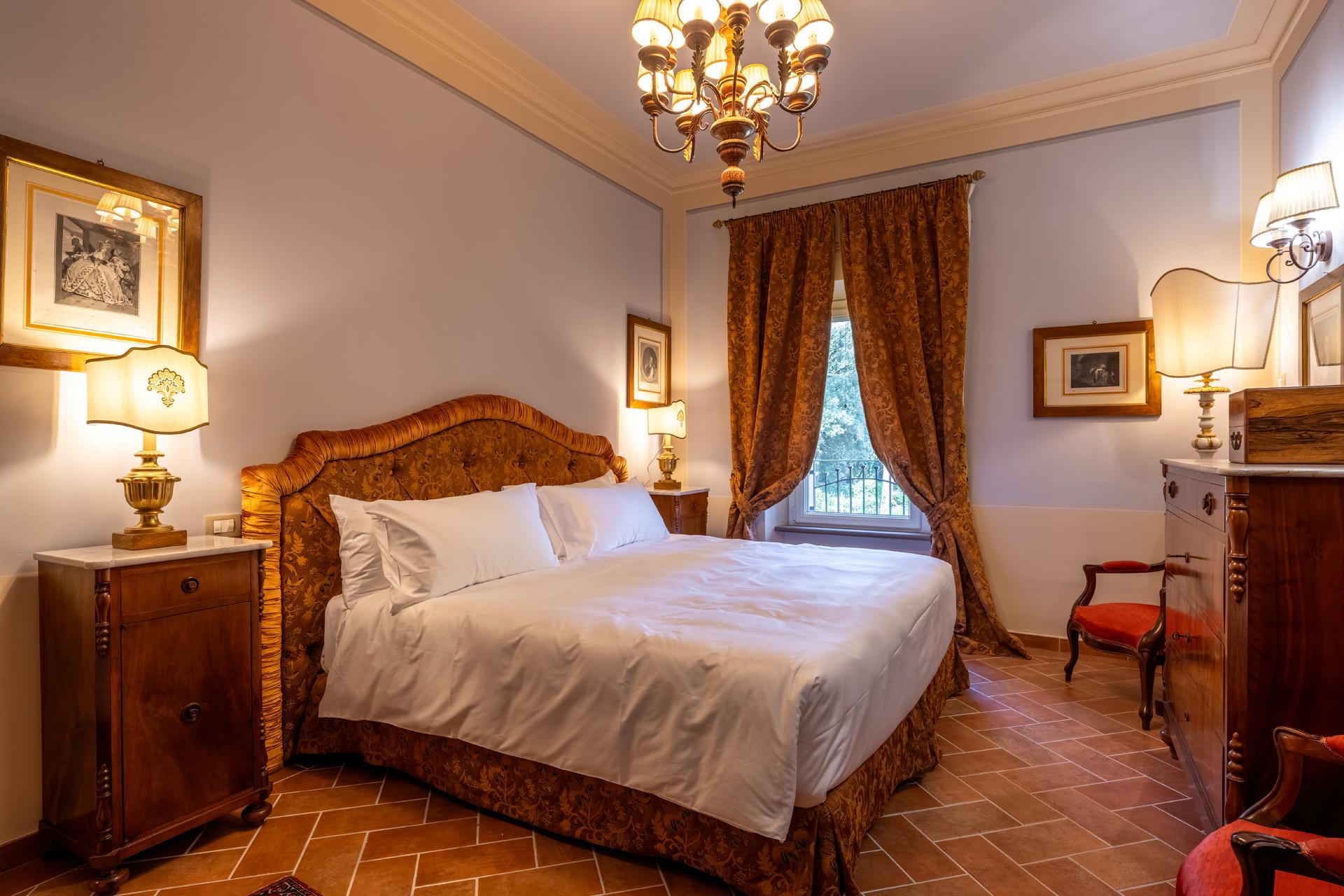 Suite con una camera da letto | Eleganti Suite della Scuderia di Villa Valentini Bonaparte