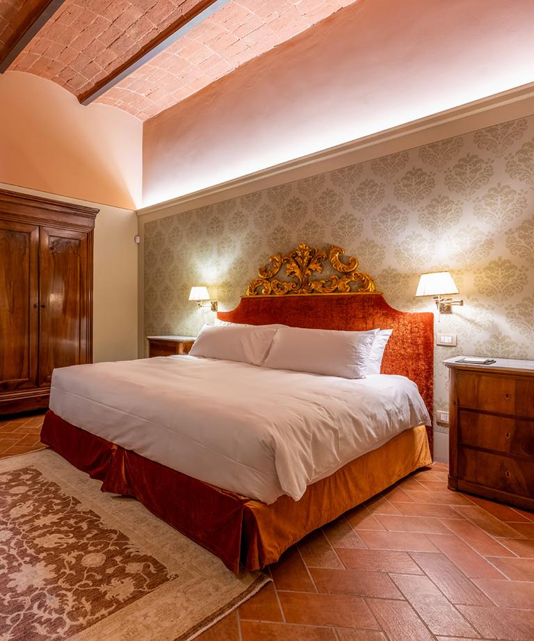 Three bedrooms Suite| Fascinating Suite at La Scuderia of Villa Valentini Bonaparte