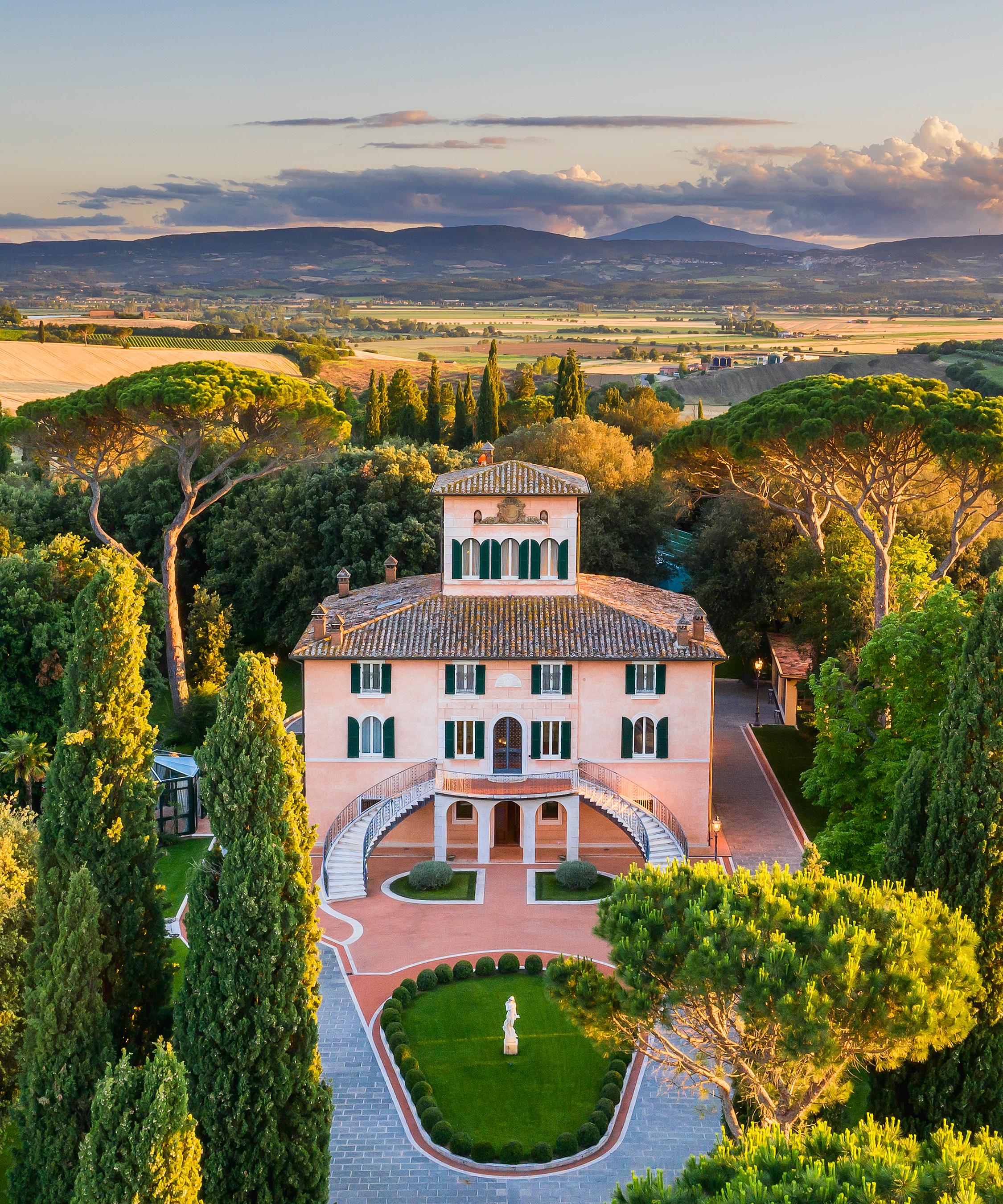 Villa Valentini Bonaparte | Luxury Hotel between Tuscany and Umbria with Restaurant