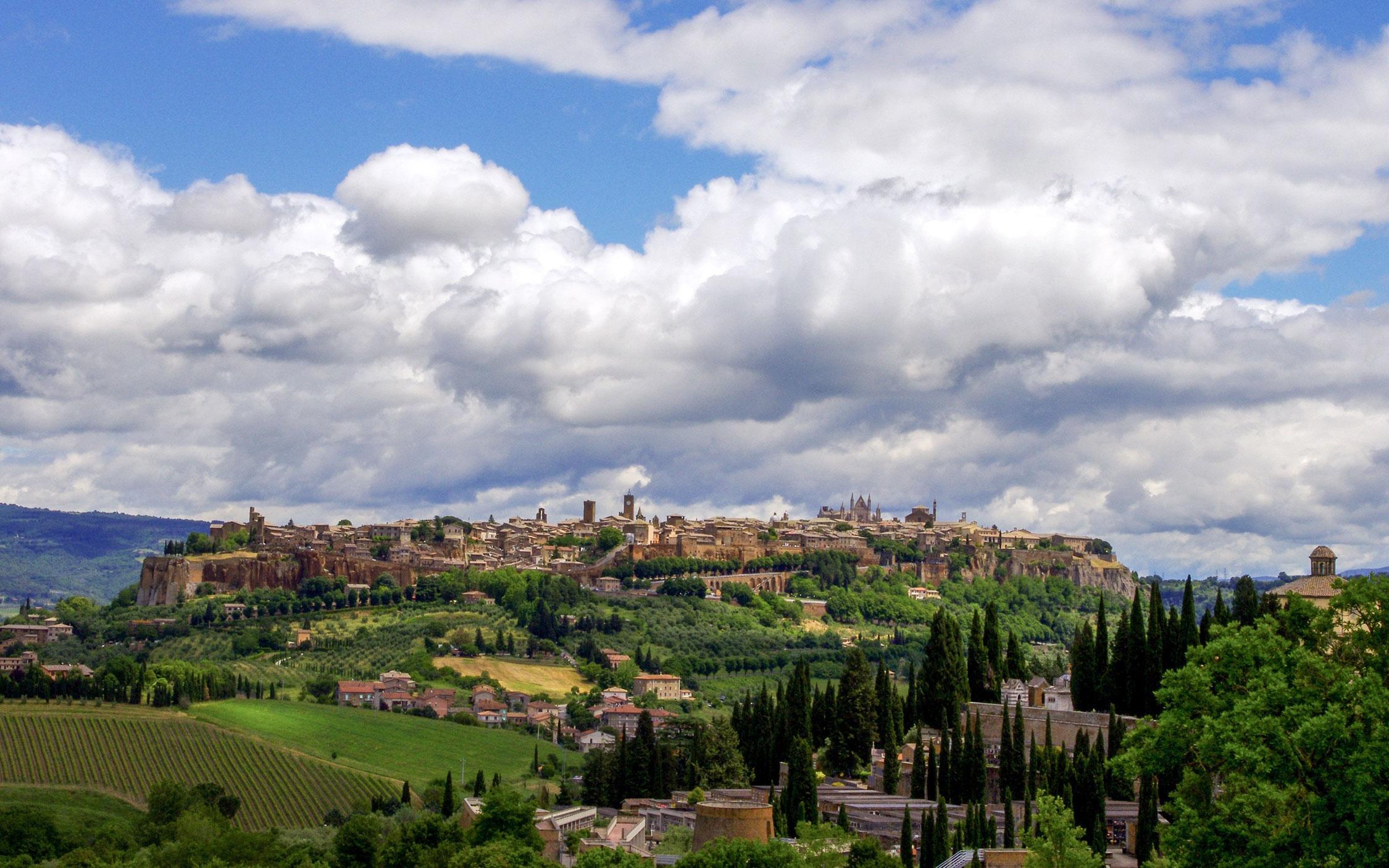 Itinerari turistici in Toscana e Umbria | Villa Valentini Bonaparte