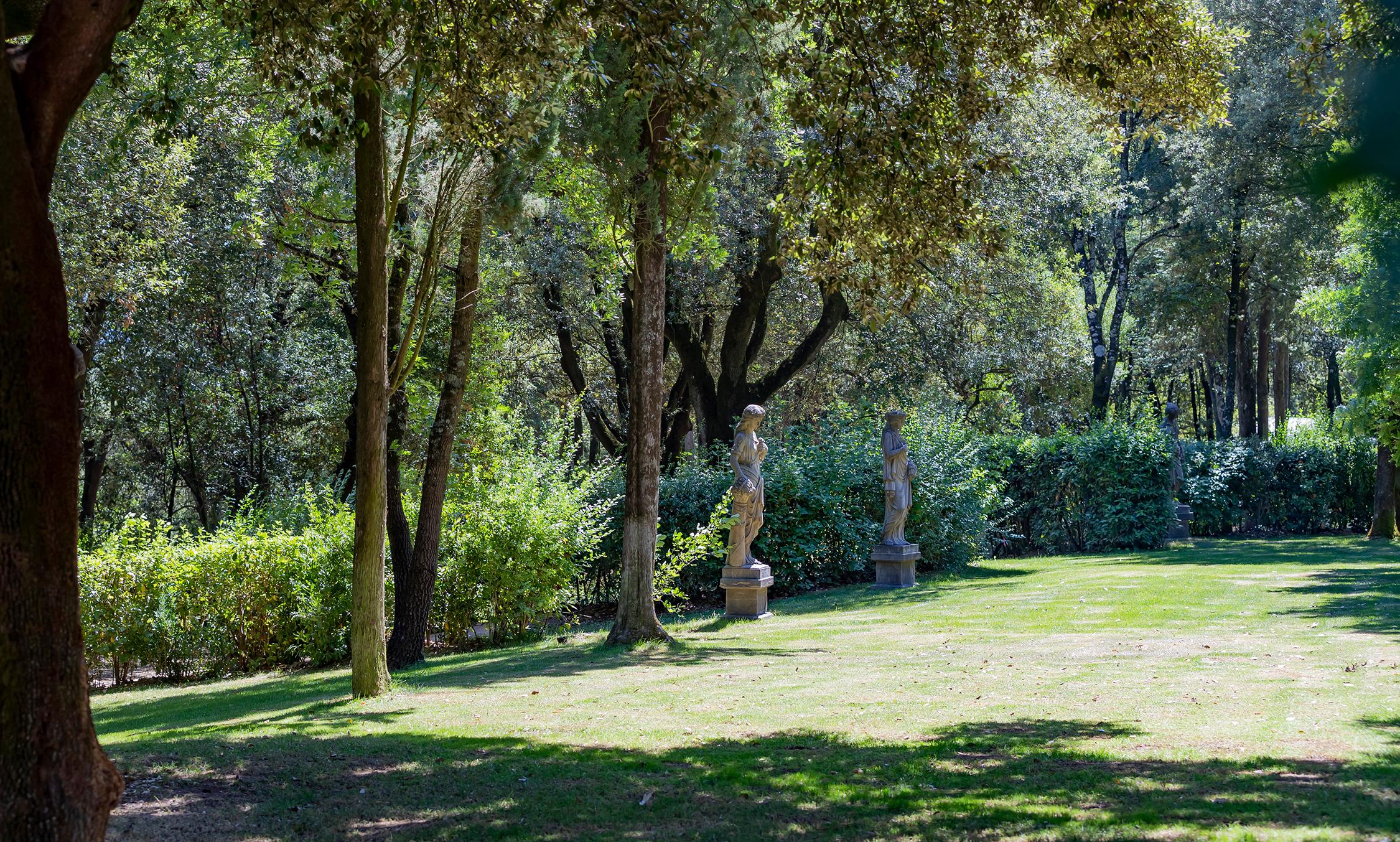 Сады виллы для проведения свадеб между Тосканой и Умбрией, Кастильоне дель Лаго