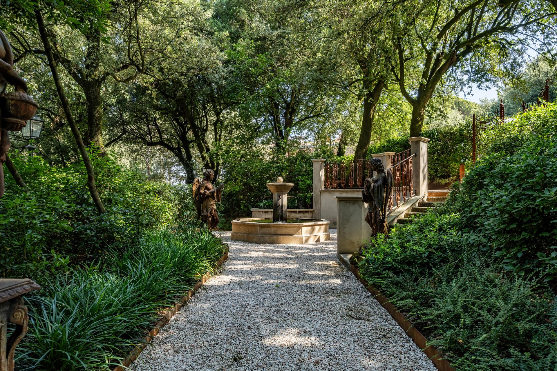 The gardens of the Villa between Tuscany & Umbria, Castiglion del Lago