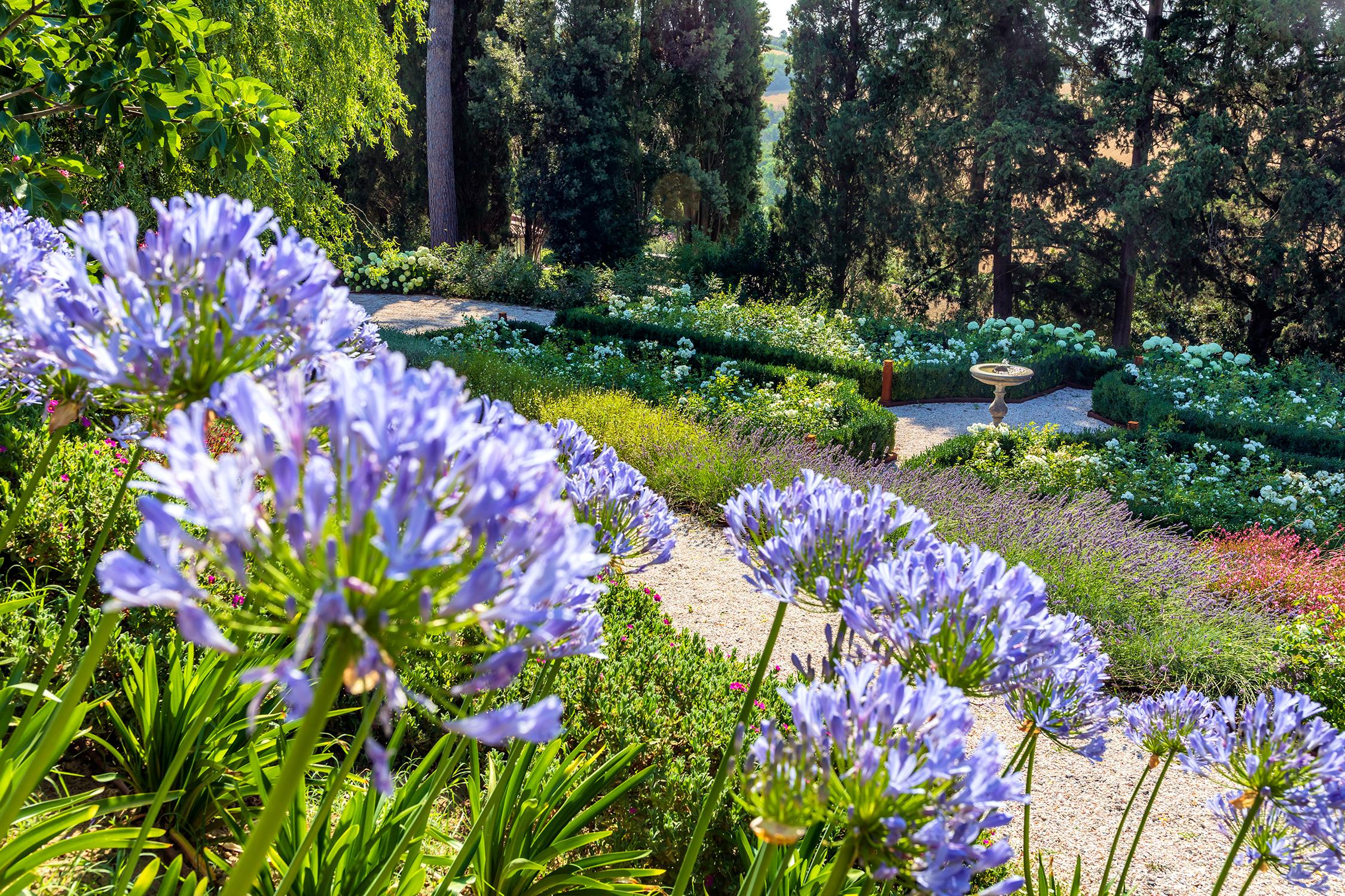 The gardens of the Villa between Tuscany & Umbria, Castiglion del Lago