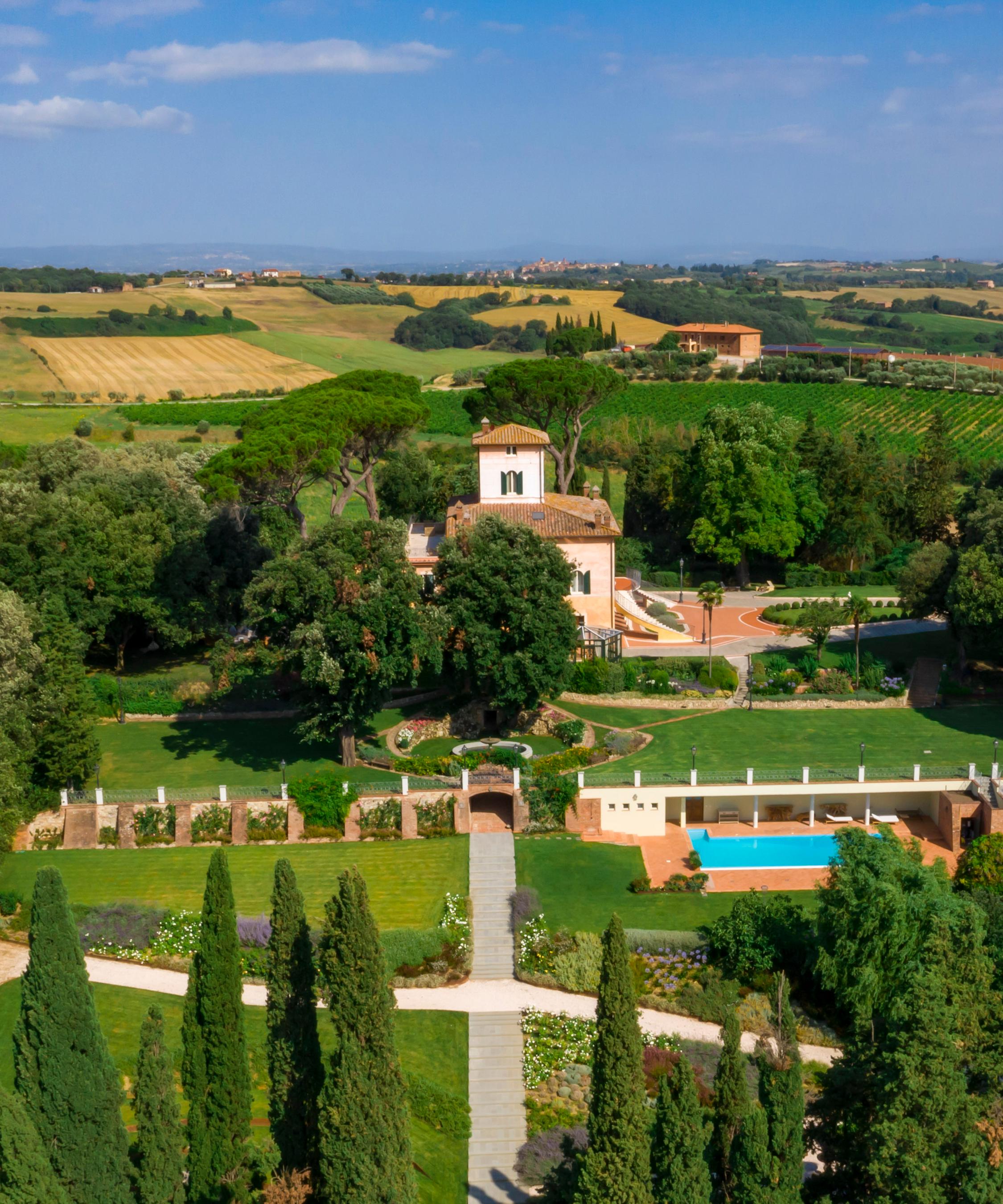 The gardens of the Villa between Tuscany & Umbria, Castiglion del Lago